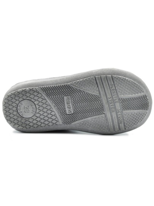 Dziewczęce Półbuty W Metaliczne Serduszka Na Jesień Primigi 8022100