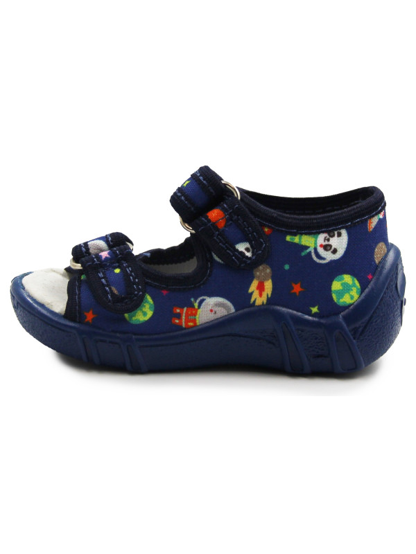 Kapcie dziecięce do przedszkola Wojtyłko Dawid granatowe