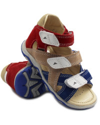 Sandały Na Lato Z Wysokim Zapiętkiem Dla Chłopca Bartek 11708-023