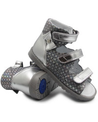 Kapcie korekcyjne dla dziewczynki z wysokim zapiętkiem do przedszkola Bartek 86803-023