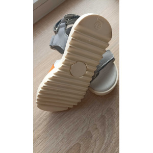 Sandały dla dziewczynek na lato Bartek t-16181/n16 II Gatunek