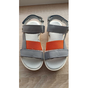 Sandały dla dziewczynek na lato Bartek t-16181/n16 II Gatunek