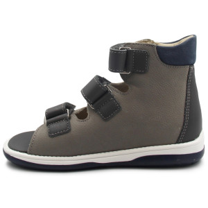 Sandały korekcyjne dla chłopca na szerokie stopy na lato MEMO PEDRO