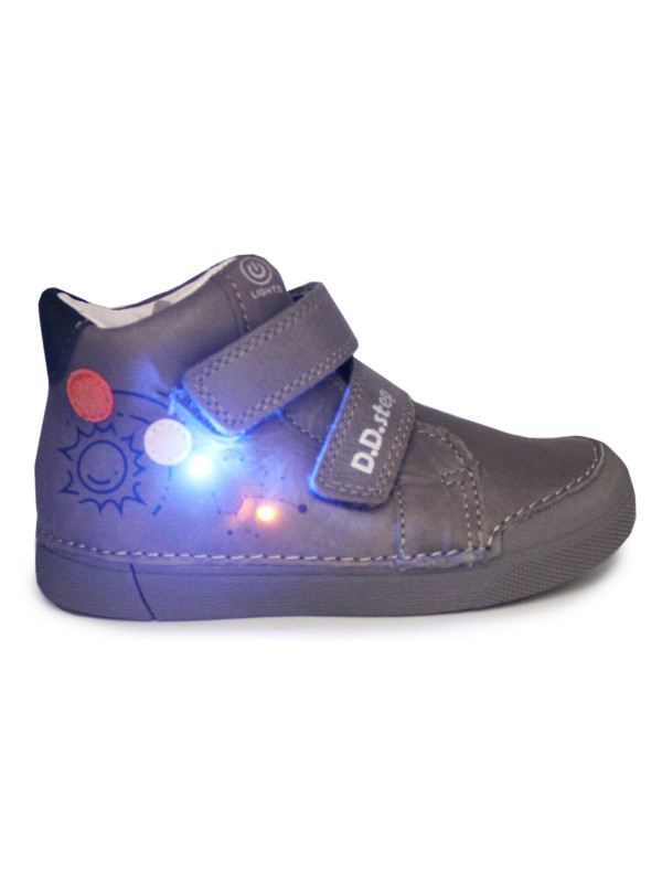 Buty Na Wiosnę Dla Chłopca LED DD STEP A068-42418BM