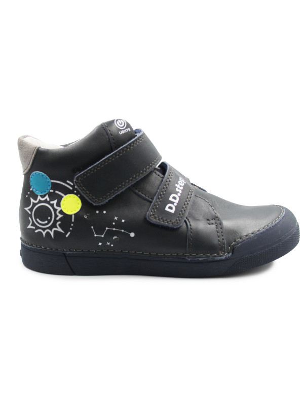 Buty Dla Chłopca Na Jesień Świecące DD STEP A068-42418L