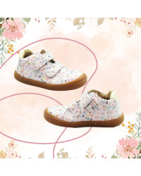 Buty Na Wiosnę Dla Dziewczynki Elastyczne w Kwiatuszki Primigi 7900077