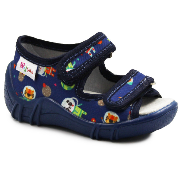 Kapcie dziecięce do przedszkola Wojtyłko Dawid granatowe