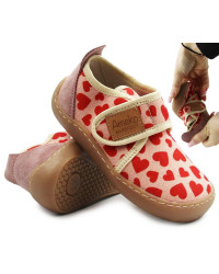Kapcie Dziewczęce Do Szkoły i Przedszkola Barefoot Ameko Piko Hearts