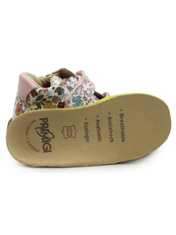 Buty Na Wiosnę Dla Dziewczynki w Kwiatuszki Primigi 7900055