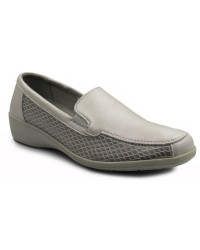 Eleganckie białe wygodne półbuty dla kobiet na jesień Comfortabel 942198-92