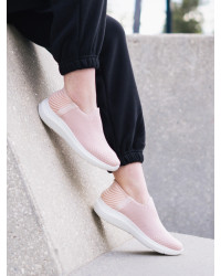 Damskie Buty Na Wiosnę Sportowe Skechers Wojtyłko 7A25388R Pudrowy Róż Do szkoły