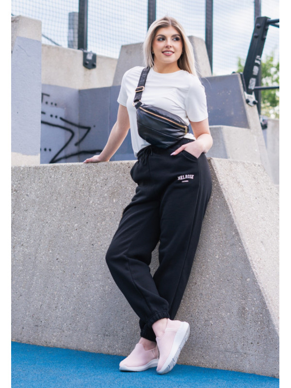 Damskie Buty Na Wiosnę Sportowe Skechers Wojtyłko 7A25388R Pudrowy Róż Do szkoły