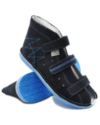 Kapcie korekcyjne z wysokim zapiętkiem i obcasem Thomasa dla chłopca Danielki