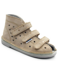 Kapcie korekcyjne dla dziewczynek w gwiazdki do przedszkola szkoły Adamki