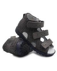 Kapcie profilaktyczne dla chłopca ażurowe do przedszkola szkoły Kornecki OR 03 grafit/s