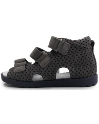 Kapcie profilaktyczne dla chłopca ażurowe do przedszkola szkoły Kornecki OR 03 grafit/s