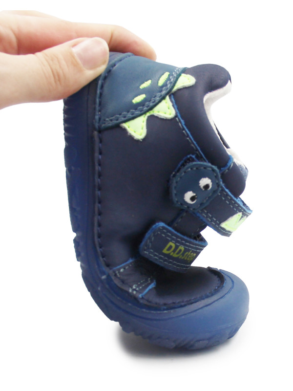 Buty Na Jesień Dla Chłopczyków Barefoot Świecąca Podeszwa w Ciemności DD STEP S073-52875V Royal Blue