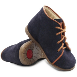 Buciki do nauki chodzenia...