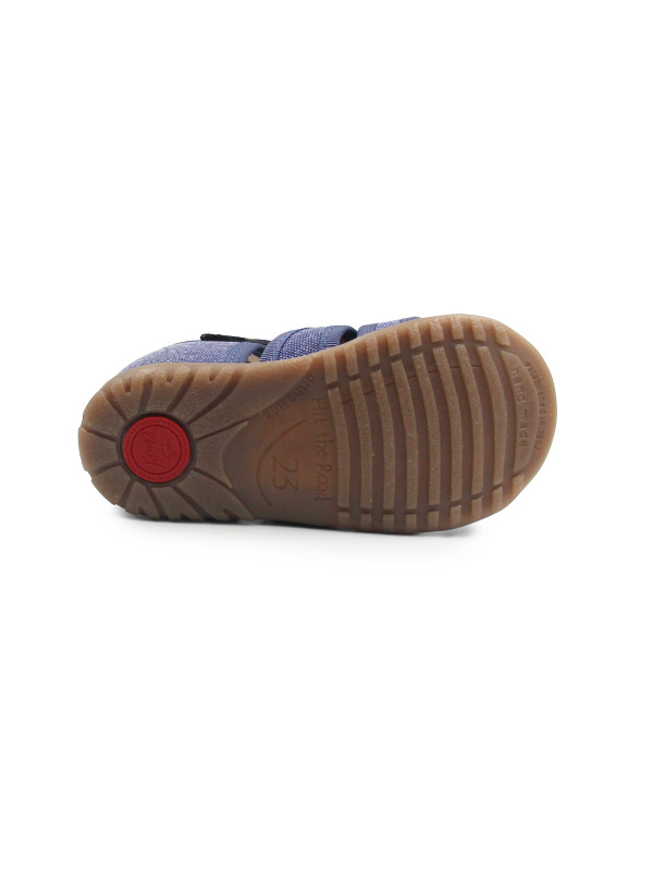 Kapcie Dziecięce Do Przedszkola Chłopięce Na Rzep Emel EK 5222-7