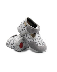 Dziecięce Kapcie Do Przedszkola w Kotki Szare Emel EK 5221-3