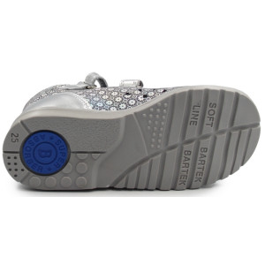 Kapcie korekcyjne dla dziewczynki z wysokim zapiętkiem do przedszkola Bartek 86803-023