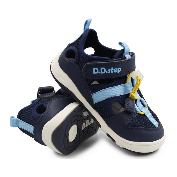 Buty Do Wody Dla Chłopca Sandały DD STEP G065-41453M