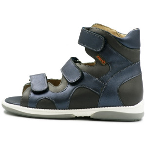 Buty na lato z usztywnionym zapiętkiem młodzieżowe MEMO JOANNA