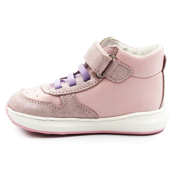 Buty Na Jesień Dla Dziewczynki Różowe z Serduszkiem Primigi 4900500