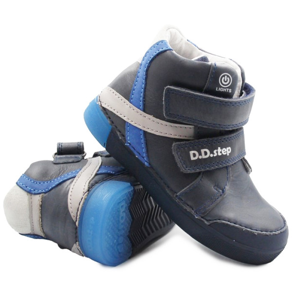 Buty Na Jesień Dla Chłopca DD Step a068-398M Royal Blue Świecąca Podeszwa LED