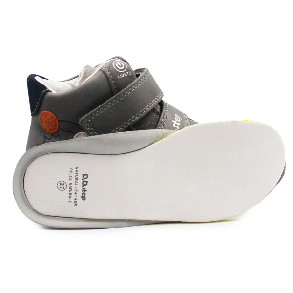 Buty Na Jesień Dla Chłopca LED DD STEP A068-42418BM