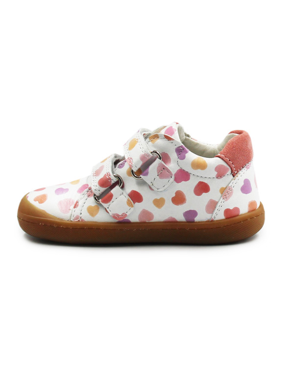 Buty Dla Dziewczynki Na Wiosnę w Serduszka Barefoot Primigi 1400055