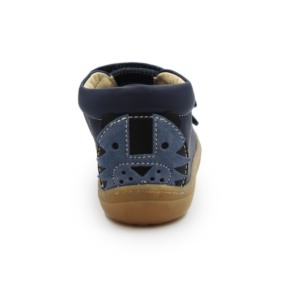 Buty Dla Chłopczyka Na Wiosnę Barefoot Primigi 7907100