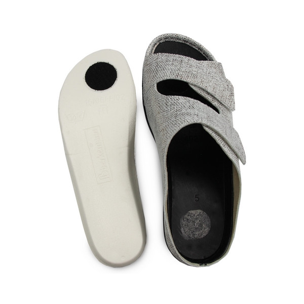 Klapki dla kobiet z miękkiej skóry naturalnej na lato Berkemann Daria 01002-431