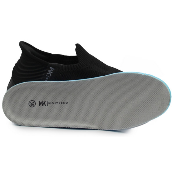 Damskie Buty Na Jesień Półbuty Kapcie Do Szkoły Wojtyłko 7A25353C Czarny