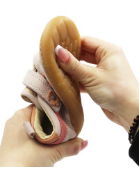 Buty Na Wiosnę Dla Dziewczynek Kwiatuszki Barefoot Primigi 1410100