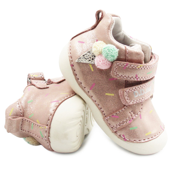 Buty Dla Dziewczynki Na Wiosnę Błyszczące DD STEP S015-51219B Metalic Pink