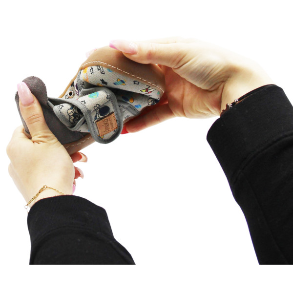 Buty Na Zmianę Do Szkoły i Przedszkola Kapcie Barefoot Ameko Piko Kosmos