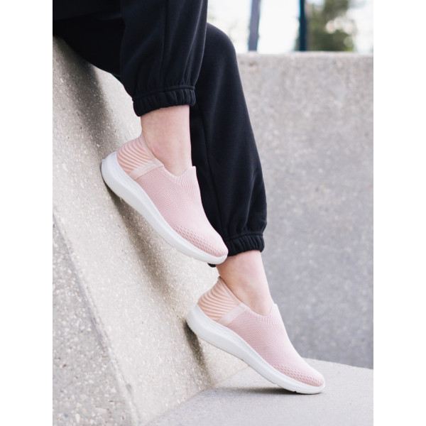 Damskie Buty Na Jesień Sportowe Skechers Wojtyłko 7A25388R Pudrowy Róż Do szkoły