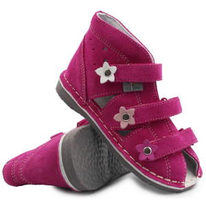 Sandałki dla dziewczynek do...