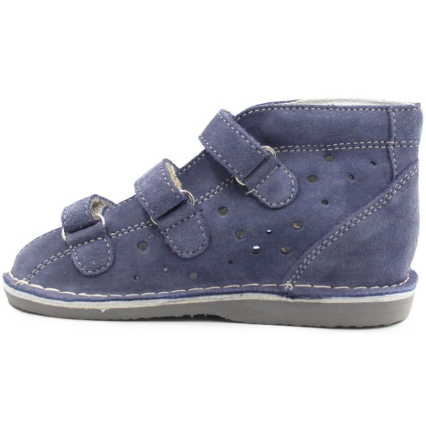 Profilaktyczne sandałki dla chłopca z wysokim zapiętkiem do przedszkola Danielki