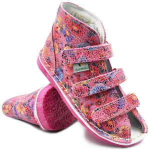Kapcie korekcyjne do szkoły dla dziewczynek Danielki