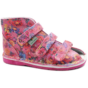 Sandały dla dziewczynek z wysokim usztywnionym zapiętkiem Danielki