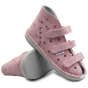 Pierwsze kapcie do...