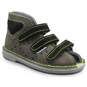 Kapcie profilaktyczne dla chłopca z wysokim zapiętkiem Adamki 012 (16) popiel/szary