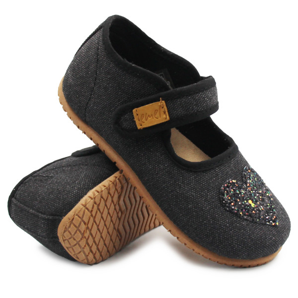 Dziecięce Papcie Do Szkoły i Przedszkola z Serduszkiem Emel 103-4