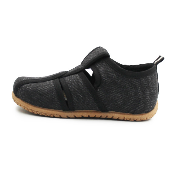 Buty Na Zmianę Do Szkoły i Przedszkola Dziecięce Czarne Emel 101-4