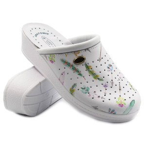 Klapki na koturnie dla...