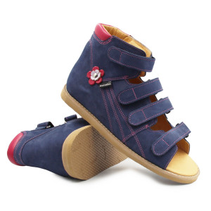 Młodzieżowe sandały...