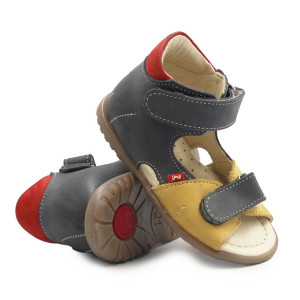 Sandały dla chłopca na lato...