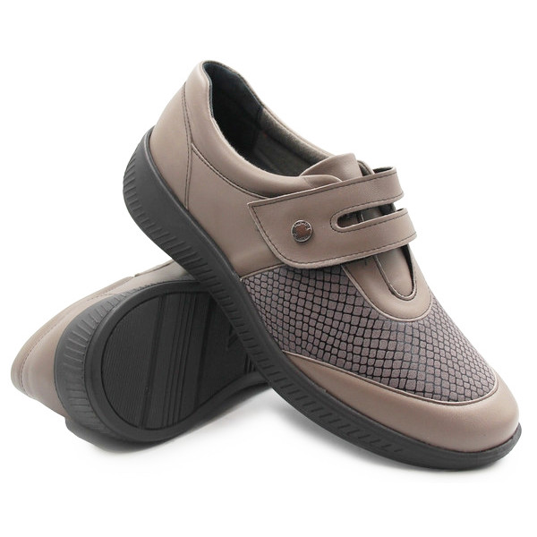 Półbuty dla kobiet na Wiosnę Comfortabel 940391-08